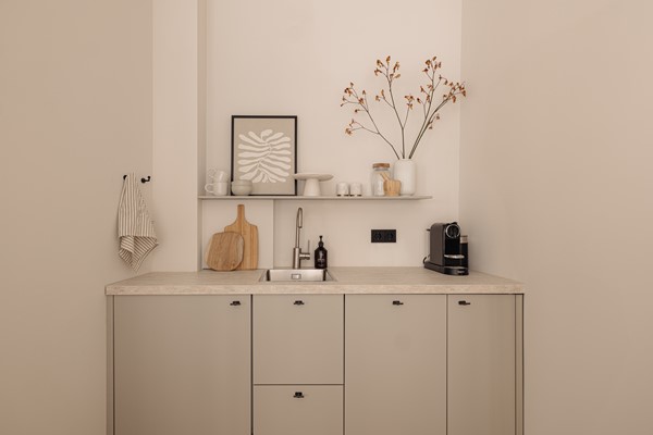 Medium property photo - Eerste Lindendwarsstraat 1H, 1015 LE Amsterdam